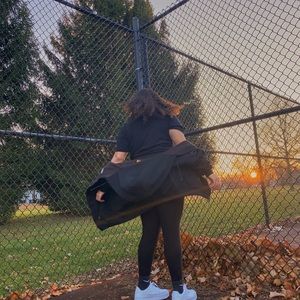 Meet your Posher, Kayla